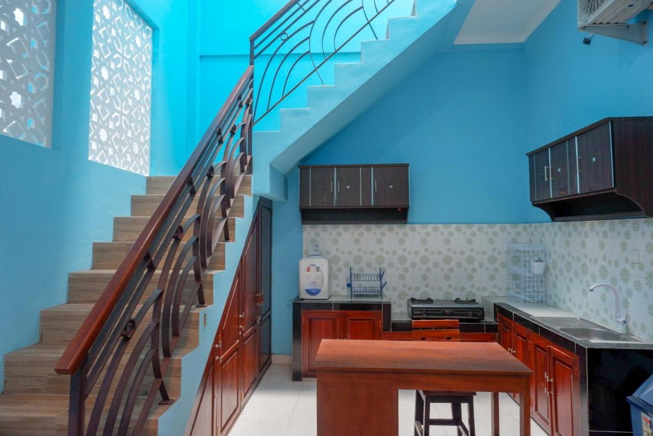 מלון Kejayan Reddoorz Syariah Near Monumen Jogja Kembali מראה חיצוני תמונה