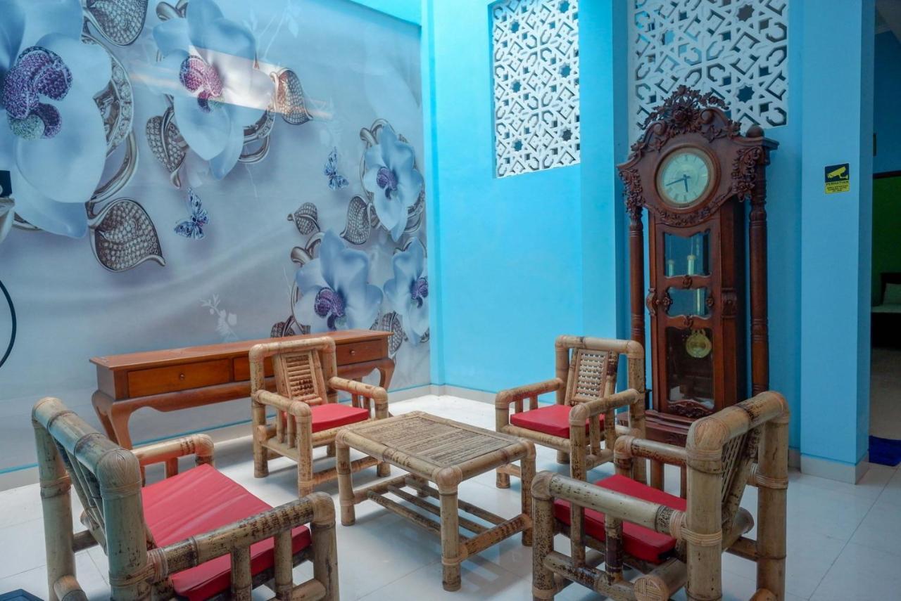 מלון Kejayan Reddoorz Syariah Near Monumen Jogja Kembali מראה חיצוני תמונה